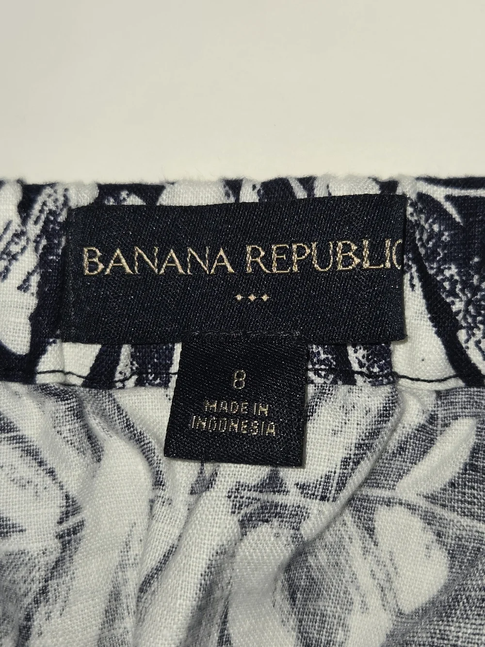 Banana Republic 100% Linen Navy and White Leaf Print Strapless Romper Size 8